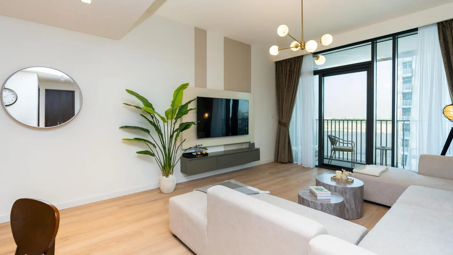 Citihome - 1Br Brand New Apartment At Creek Edge Dubai