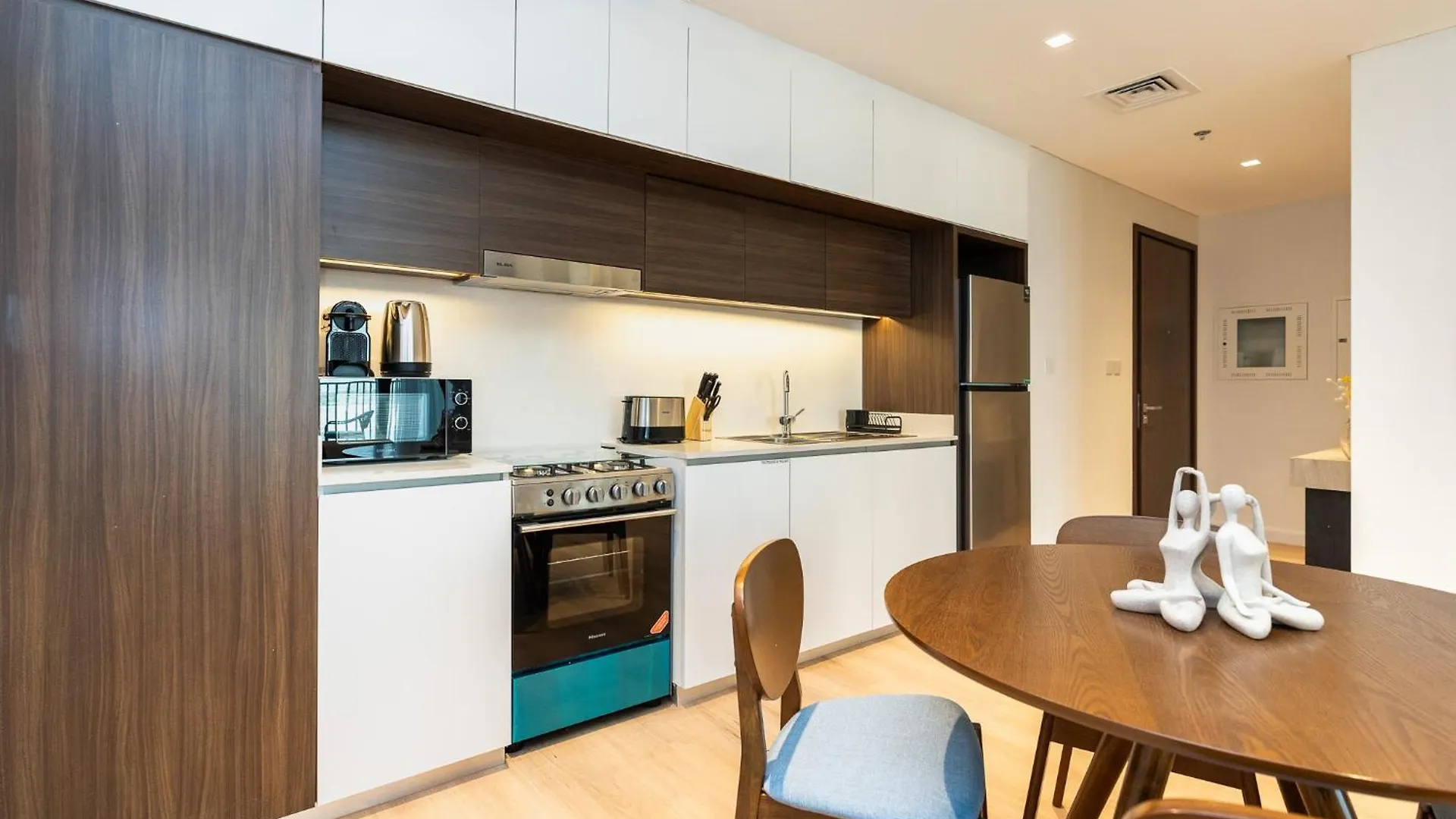 Citihome - 1Br Brand New Apartment At Creek Edge Dubai