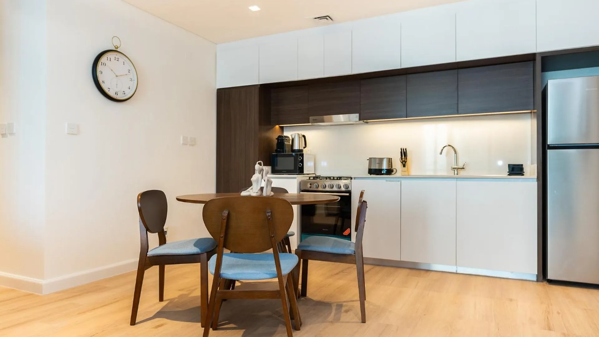 Citihome - 1Br Brand New Apartment At Creek Edge Dubai