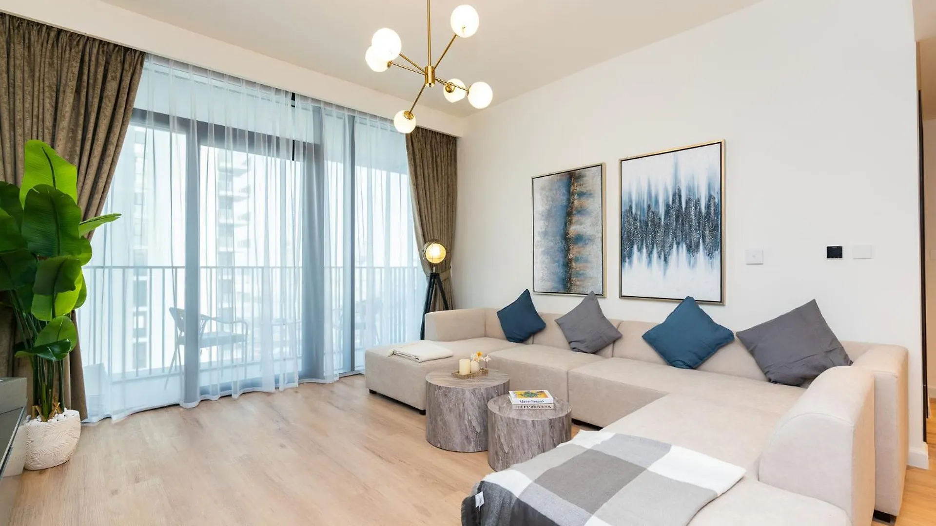 Citihome - 1Br Brand New Apartment At Creek Edge Dubai