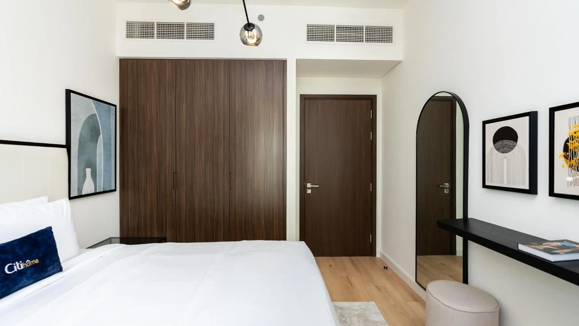 Citihome - 1Br Brand New Apartment At Creek Edge Dubai